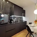 Illyria Luxury * Σπλιτ