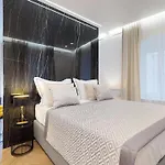 Illyria Luxury * Σπλιτ
