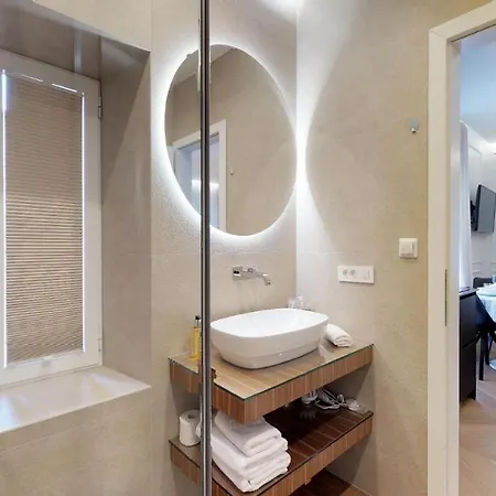 Apartment Illyria Luxury *