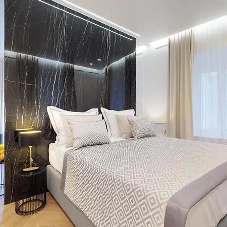 Illyria Luxury * Split