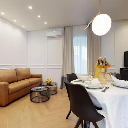 Illyria Luxury * سبليت