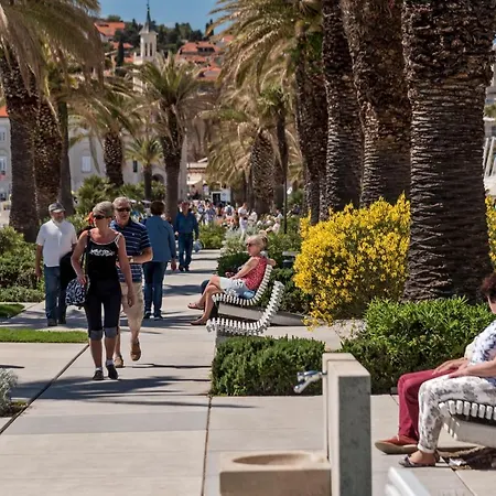 Illyria Luxury شقة