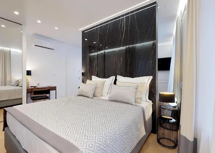 Illyria Luxury *