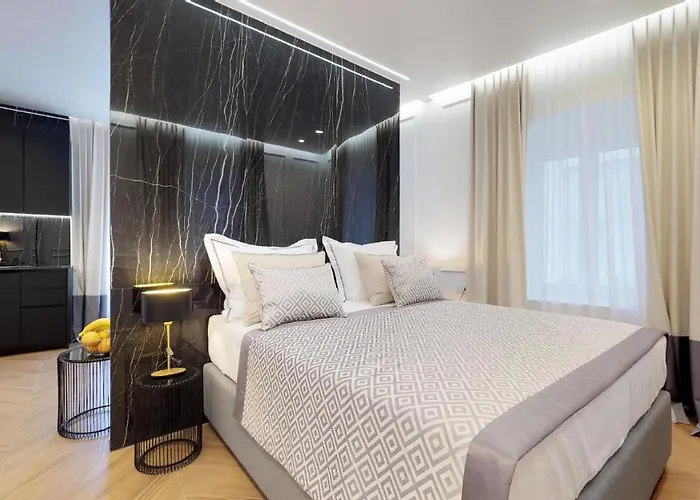 Illyria Luxury * سبليت